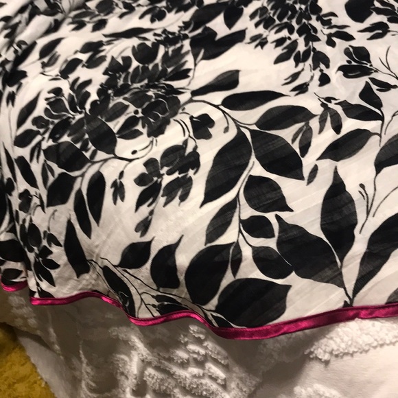 Lane Bryant black & white floral sundress size 14 - Picture 3 of 5